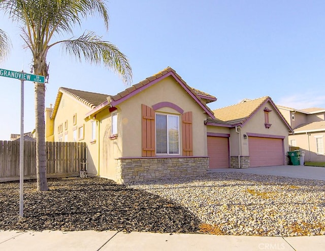 view of front of house featuring a garage