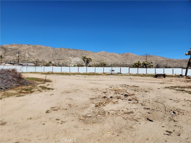 Listing photo 2 for 7248 Scarvan Rd, Yucca Valley CA 92284