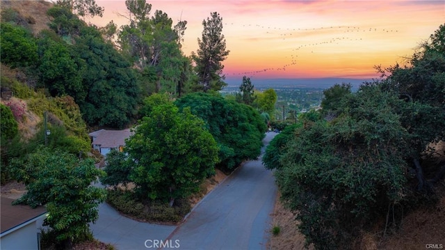 view of aerial view at dusk