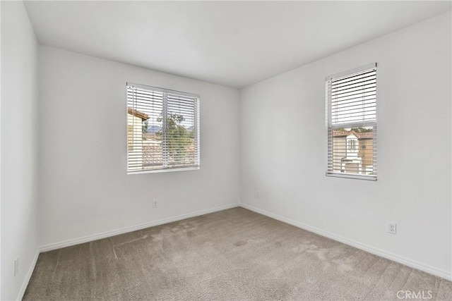 view of carpeted spare room