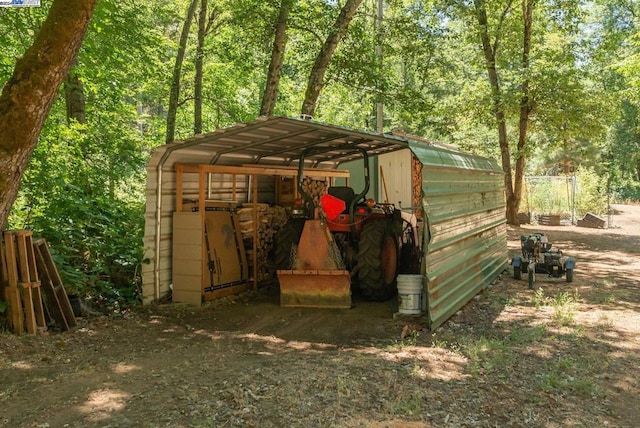 view of outbuilding