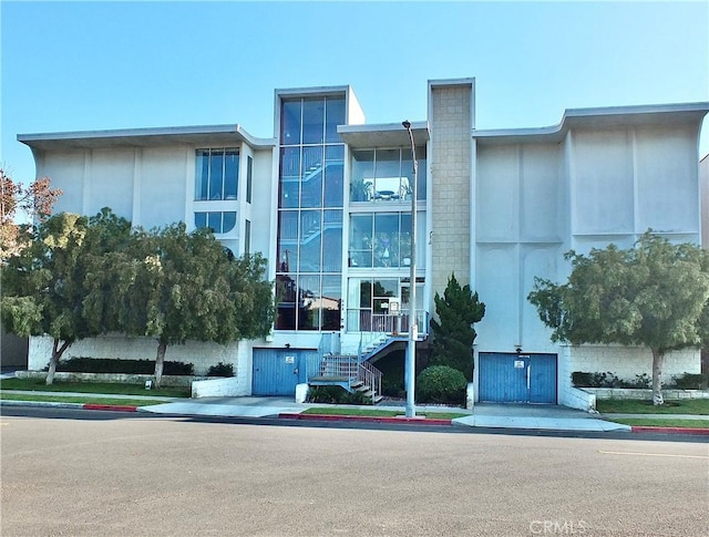 view of building exterior