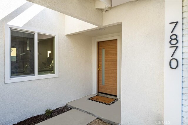 view of property entrance