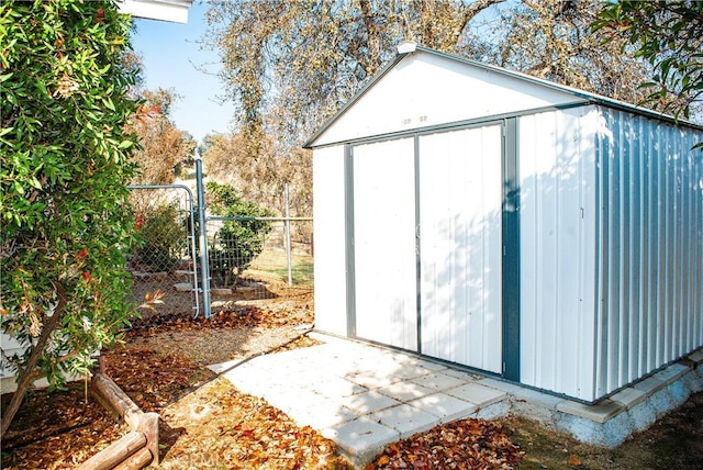 35777 Rd 606, Raymond, CA 93653 - view of shed featuring a gate and fence