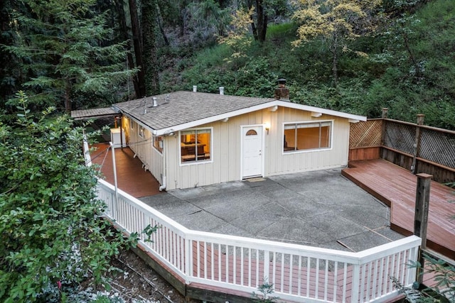 view of front of property featuring a wooden deck