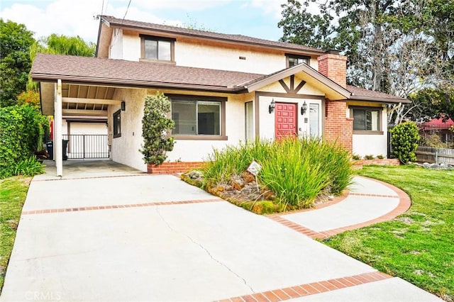 view of front of house with a front lawn