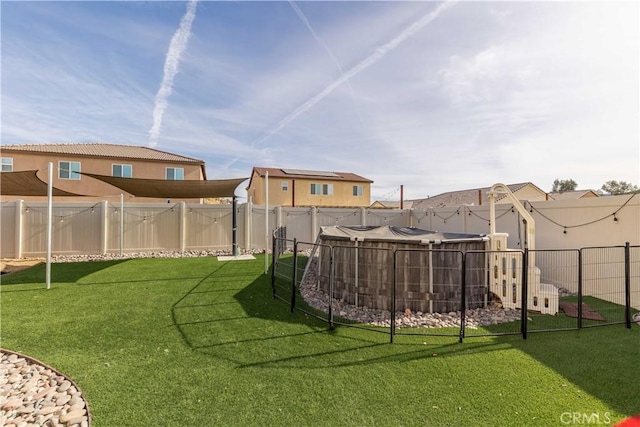 view of yard with a swimming pool