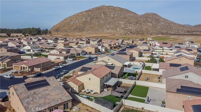 bird's eye view with a mountain view