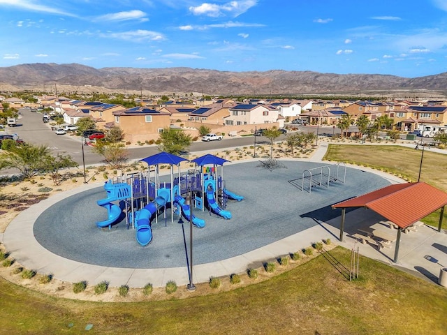 bird's eye view featuring a mountain view