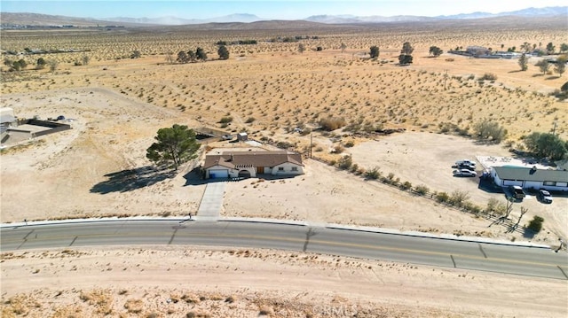 bird's eye view featuring a mountain view