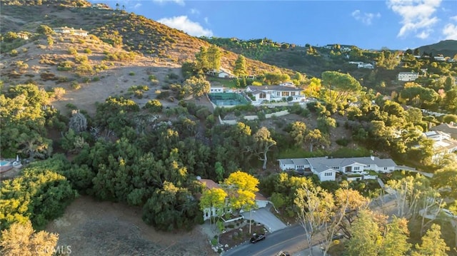 bird's eye view with a mountain view