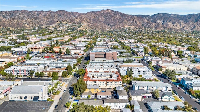 bird's eye view with a mountain view