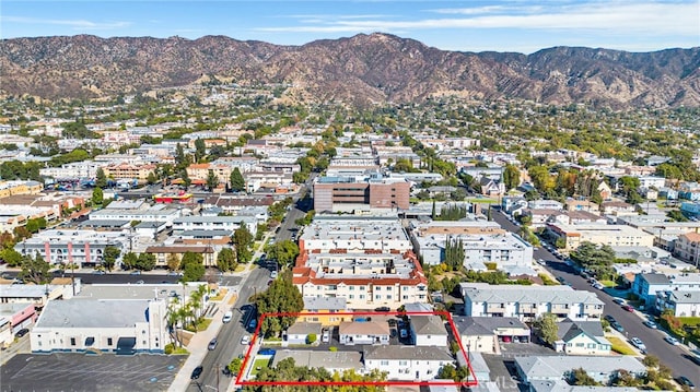 bird's eye view with a mountain view