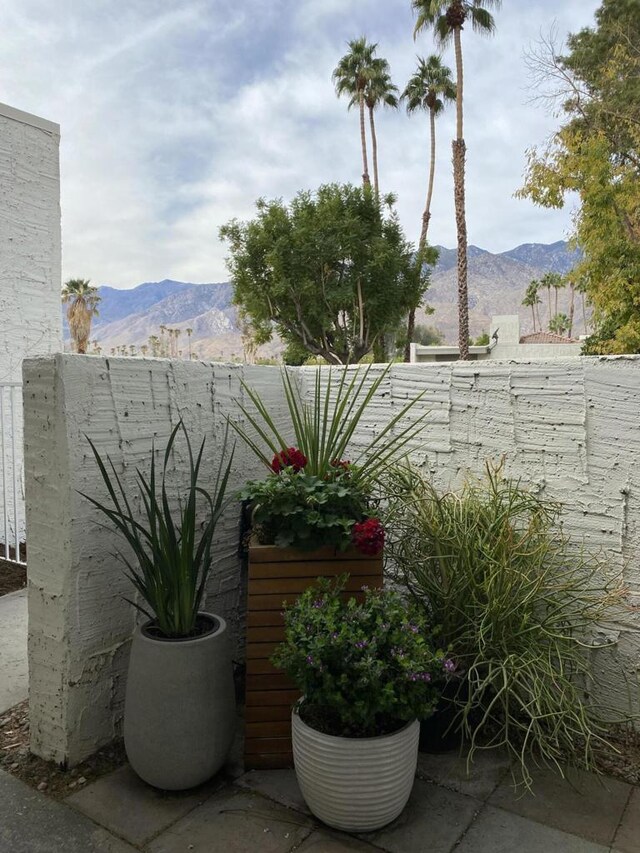 view of patio / terrace featuring an outdoor living space