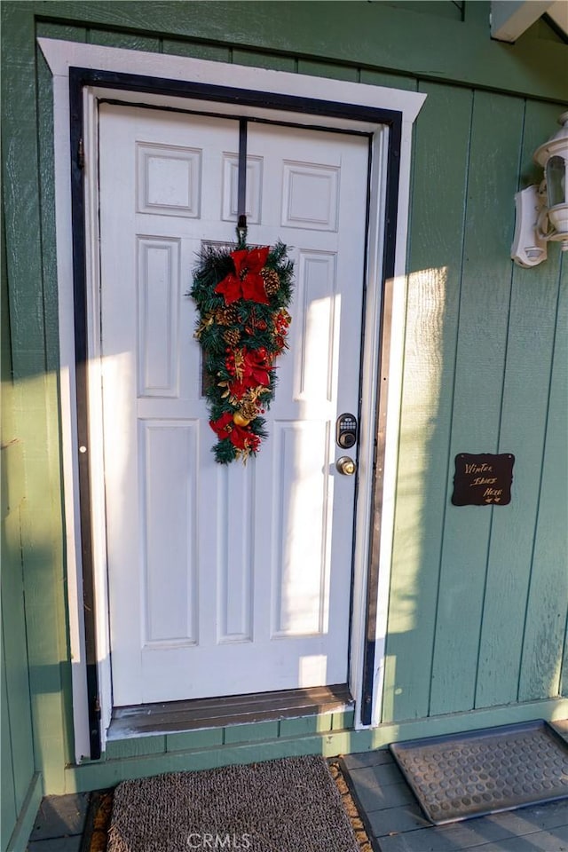 view of doorway to property