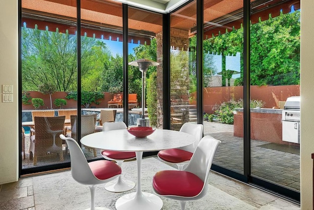 view of sunroom / solarium