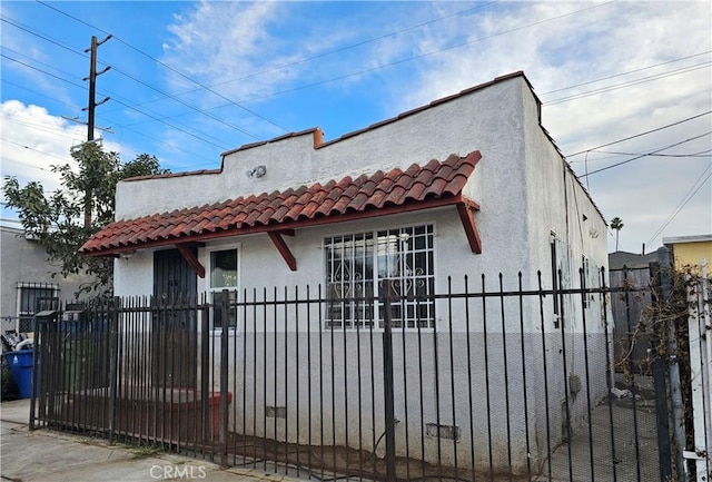 view of front facade