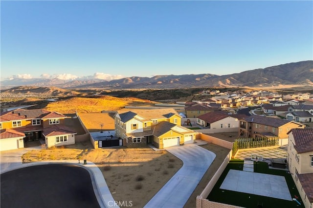 bird's eye view featuring a mountain view