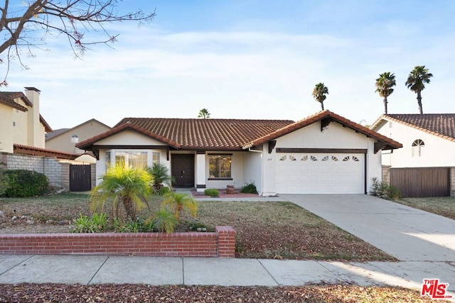 view of front facade featuring a garage