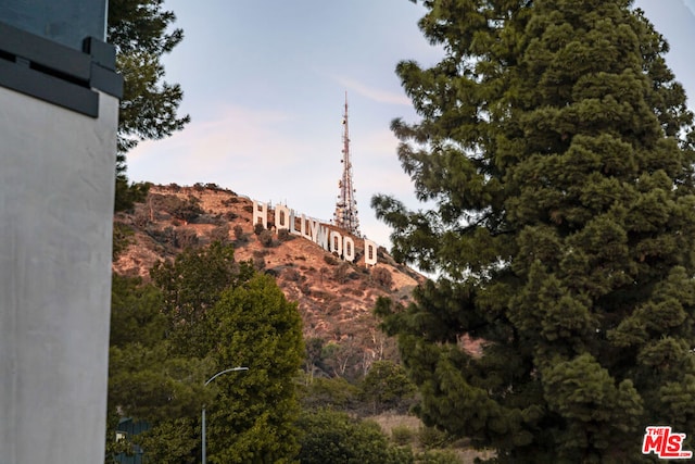 property view of mountains