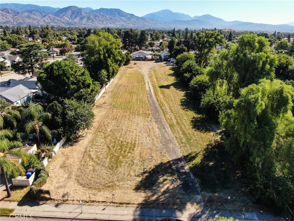 2711 N D St, San Bernardino, CA 92405