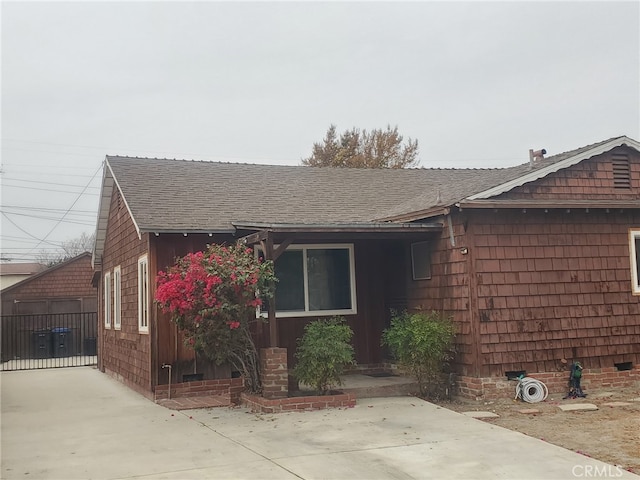 view of front of home featuring a patio area