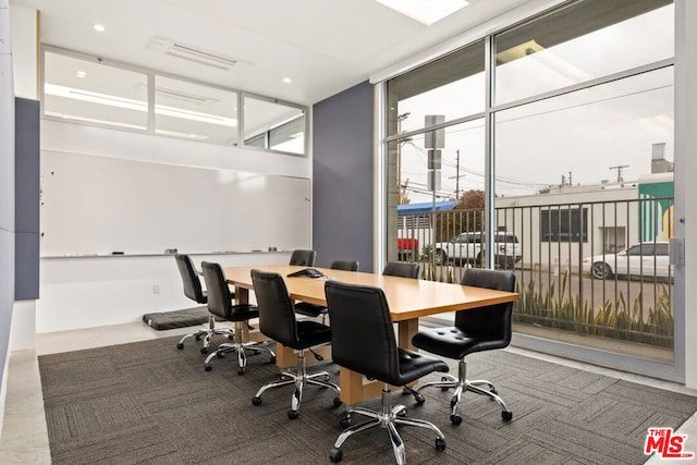 office featuring floor to ceiling windows