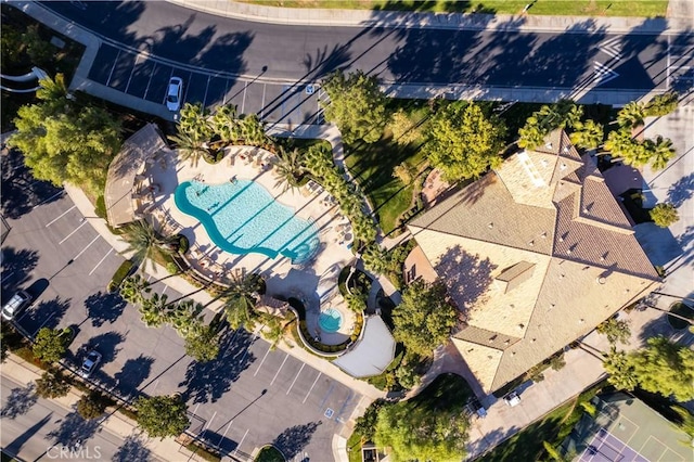 2028 Melbourne Cir, Banning, CA 92220 - drone / aerial view of a pool