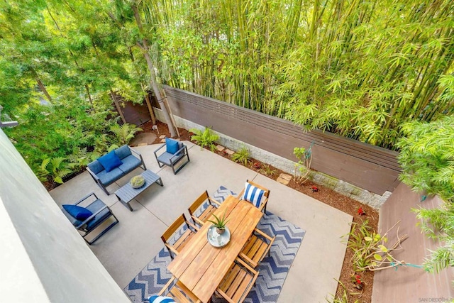 view of patio / terrace featuring outdoor lounge area