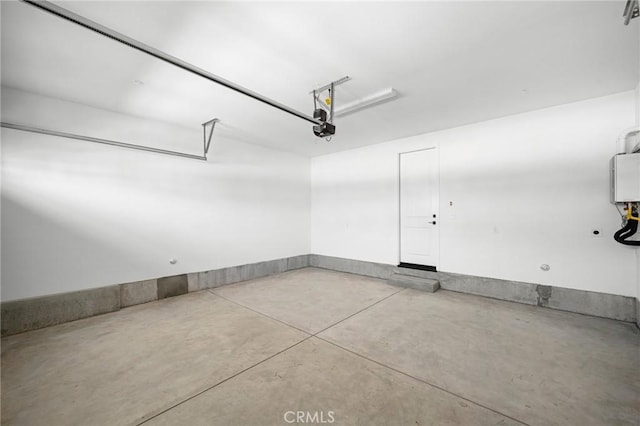 23724 Wilcox Dr, Newhall, CA 91321 - view of garage