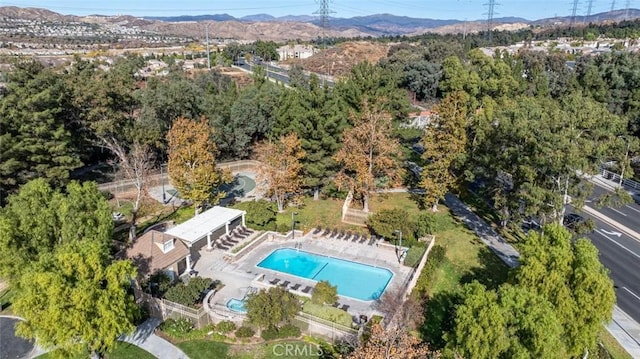 bird's eye view with a mountain view