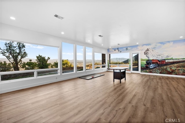 view of sunroom / solarium