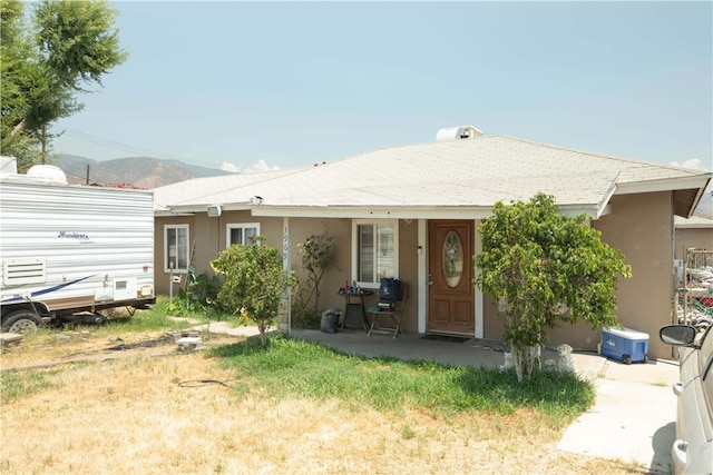 view of front facade featuring a porch