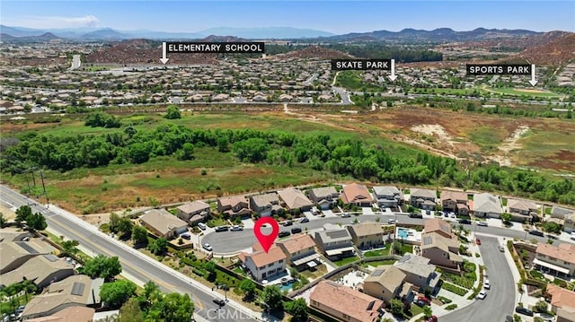 bird's eye view with a mountain view