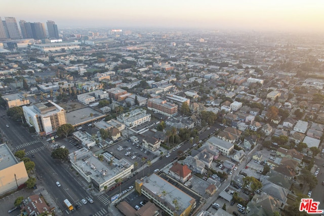 view of aerial view at dusk