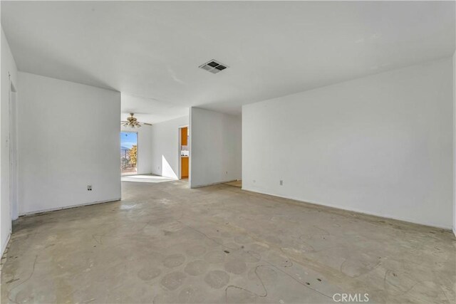 spare room with ceiling fan