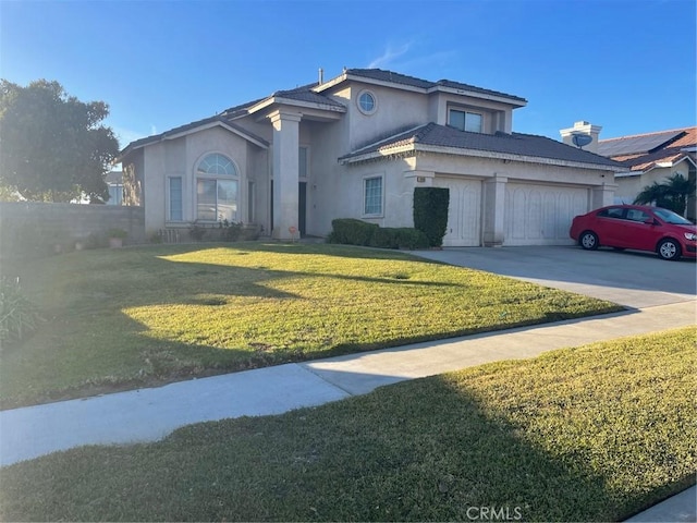 view of front of home with a front lawn