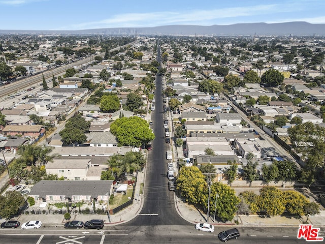 bird's eye view featuring a mountain view