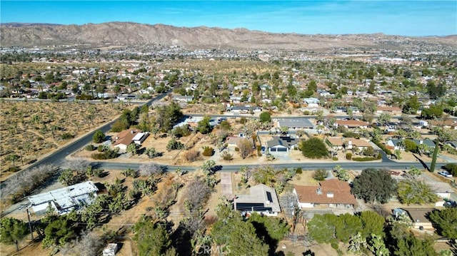 bird's eye view featuring a mountain view