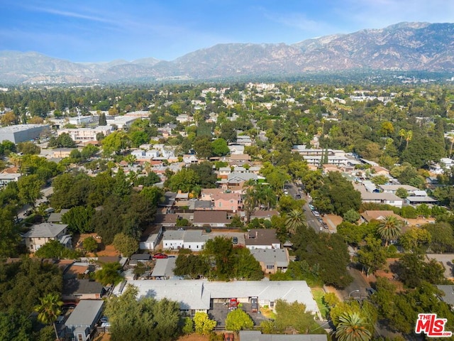 bird's eye view featuring a mountain view