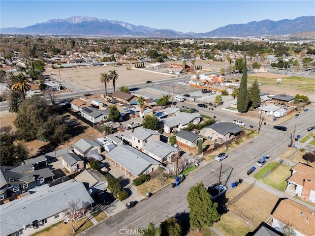 bird's eye view with a mountain view