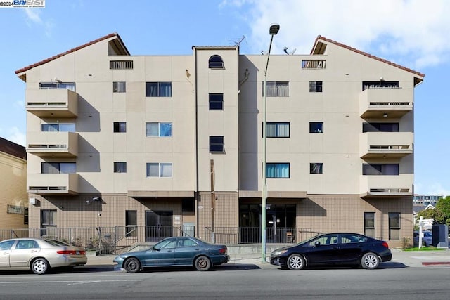 view of building exterior