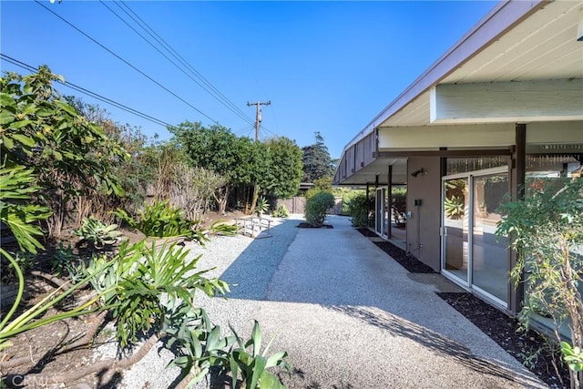 view of yard with a patio