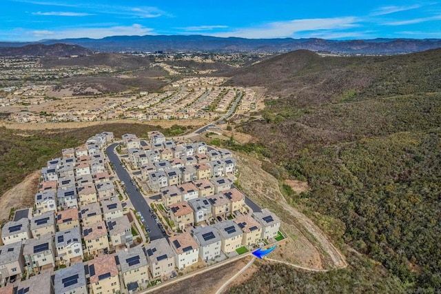 bird's eye view featuring a mountain view