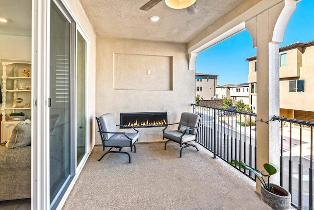 balcony with ceiling fan