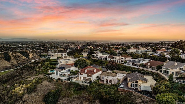 view of aerial view at dusk