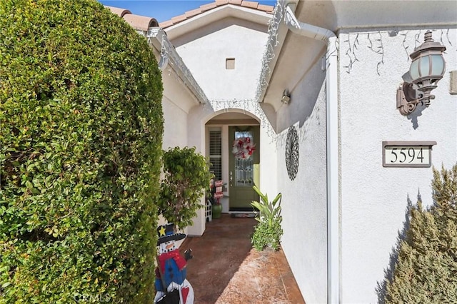 view of doorway to property