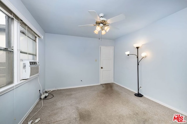 empty room featuring ceiling fan