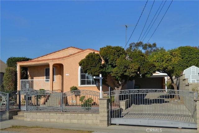 view of front facade with a garage