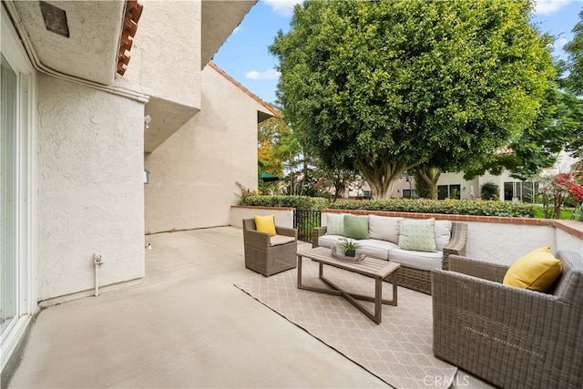 view of patio featuring an outdoor hangout area